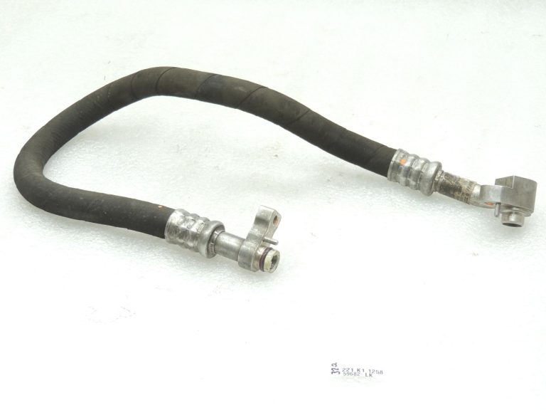 Oriģinālā BMW F20 F20 F21 F22 F22 F30 F31 gaisa kondicionēšanas šļūtene 9337133 64539337133