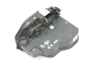 Oriģinālā BMW F30LCI F31LCI F35LCI F80LCI Aizmugurējo kreiso durvju slēdzene 7229459