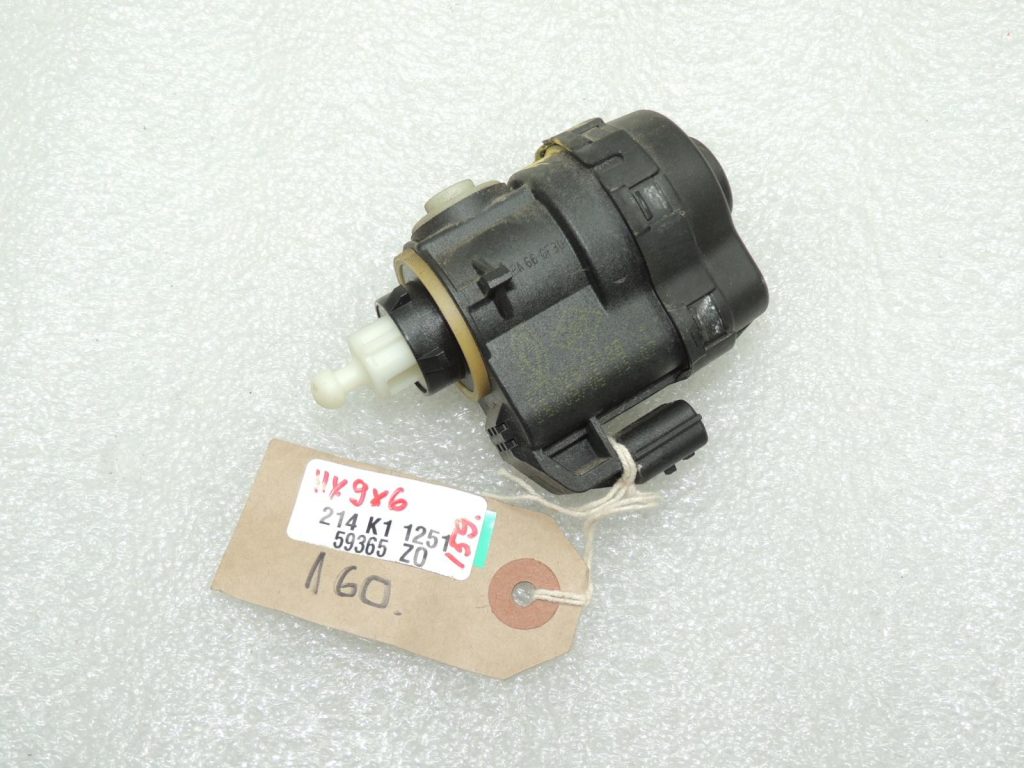 Renault Laguna III servomotors LWR motora lukturu diapazons 8200006664