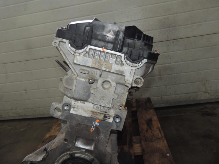 BMW E46 2.2i 125kW M54B22O0 benzīna dzinējs 226S1 M54