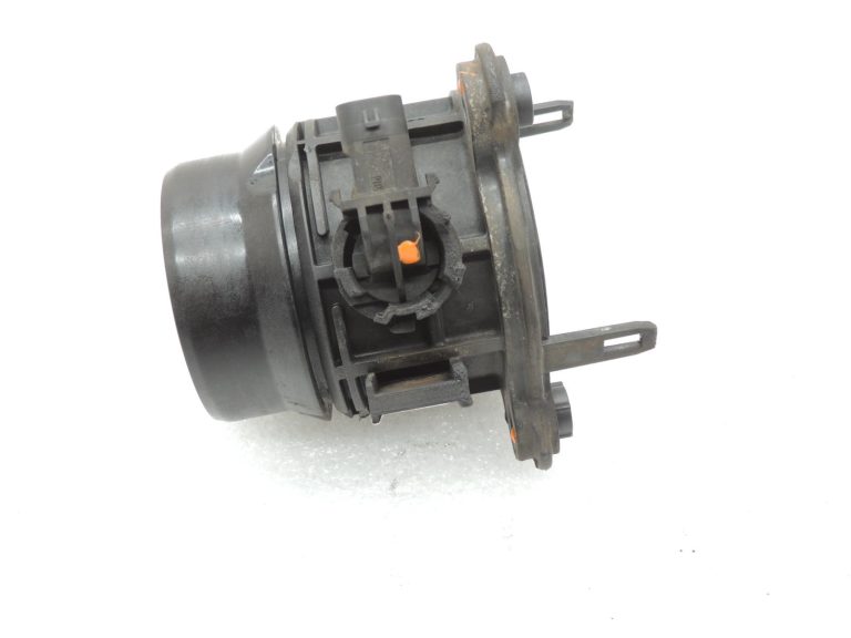 Oriģinālā BMW F20 F22 F22 F44 F44 F15 F30 F31 B47 Ieplūdes kolektora pieplūdes gaisa atloks 11618511339