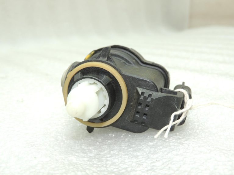 Renault Laguna III servomotors LWR motora lukturu diapazons 8200006664