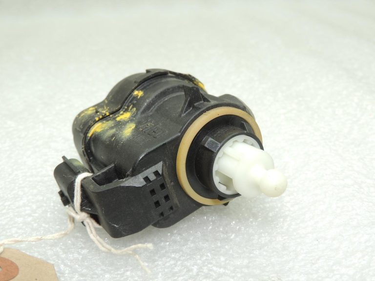 Renault Laguna III servomotors LWR motora lukturu diapazons 8200006664