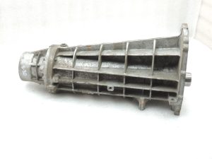 Suzuki Grand Vitara II JB627 2WD pārnesumkārbas pagarinājums 29511-66J50 29141-66J50