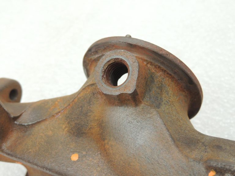 Oriģinālā BMW F20 F21 F22 F22 F30 F31 F34 dīzeļdegvielas B47 izplūdes kolektors 11628519888 8519888