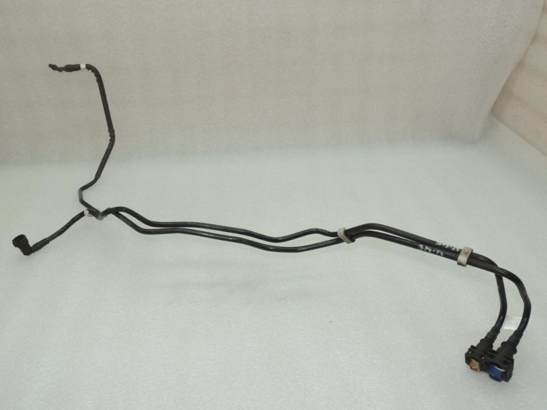 Oriģināls Volvo V60 S60 V70 D3 2.0D degvielas padeves vads 31321025, 31336162