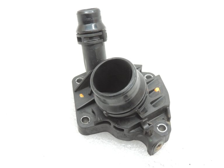 Oriģinālā BMW F20 F21 F22 F22 F30 F31 F34 dīzeļdegvielas B47 termostata korpuss 11518577895
