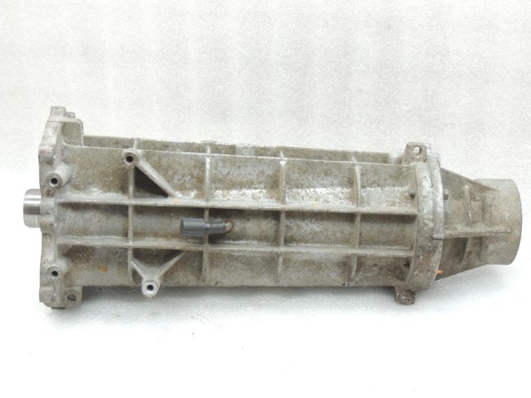 Suzuki Grand Vitara II JB627 2WD pārnesumkārbas pagarinājums 29511-66J50 29141-66J50