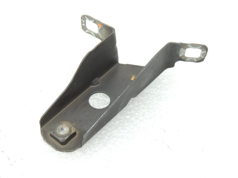 Oriģinālais BMW F30 F31 F35 F35 F80 F32 Priekšējais kreisais dubļusarga nesējs 41358066937