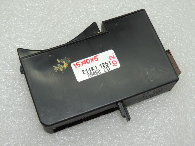 Renault Laguna III karšu lasītājs OEM 8200293678