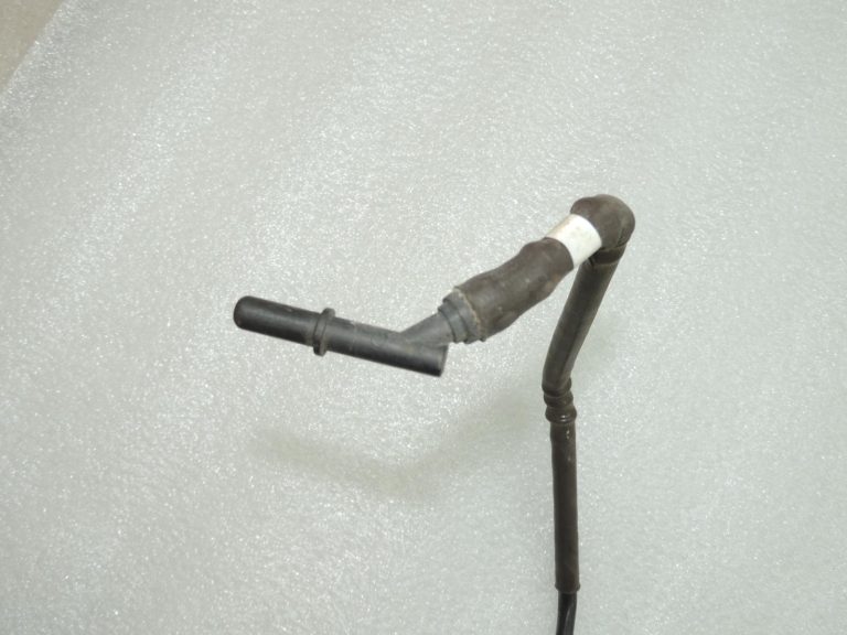 Oriģināls Volvo V60 S60 V70 D3 2.0D degvielas padeves vads 31321025, 31336162