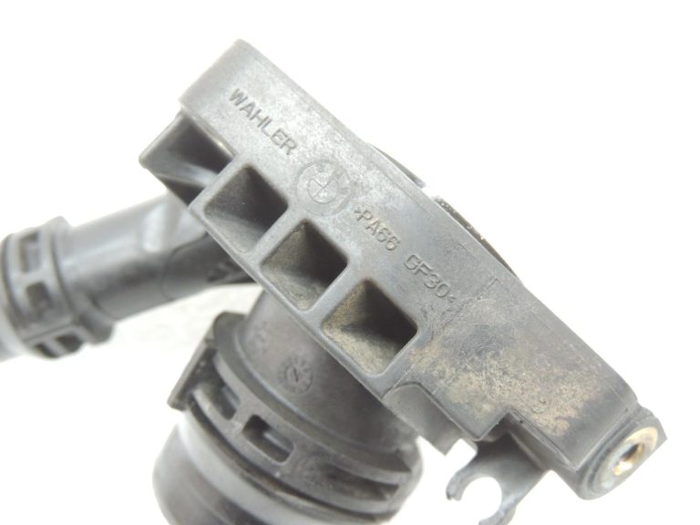 Oriģinālā BMW F20 F21 F22 F22 F30 F31 F34 dīzeļdegvielas B47 termostata korpuss 11518577895