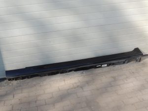 Oriģinālā BMW 5. sērijas F10 F11 sānu Slieksnis kreisajā pusē BLACK II 668