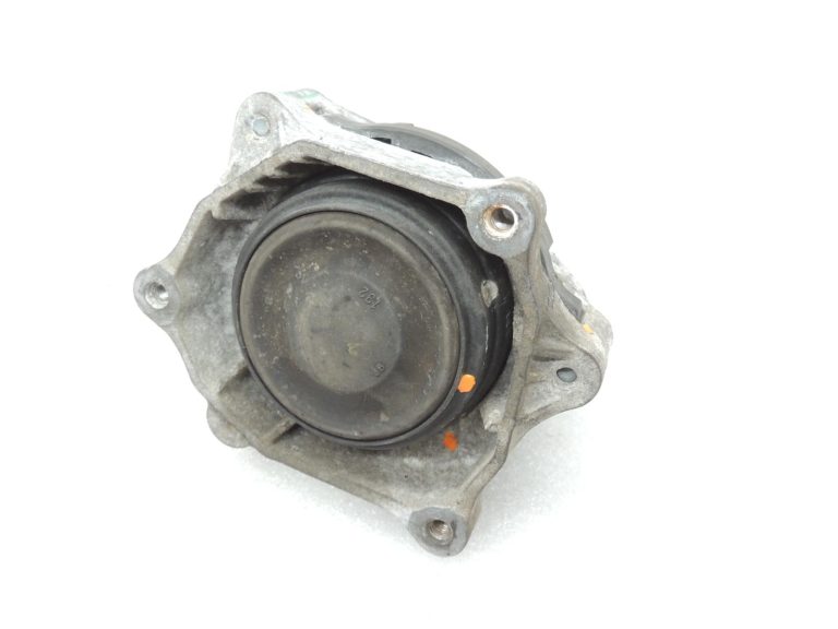 Oriģinālā BMW F20 F21 F30 F30 F31 F34 B47 Dzinēja stiprinājums, kreisais 22116859411