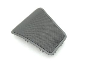 Oriģinālais BMW 5. sērijas F10 aizmugurējā labās daļas plaukta skaļruņa pārsegs melns 51469127920