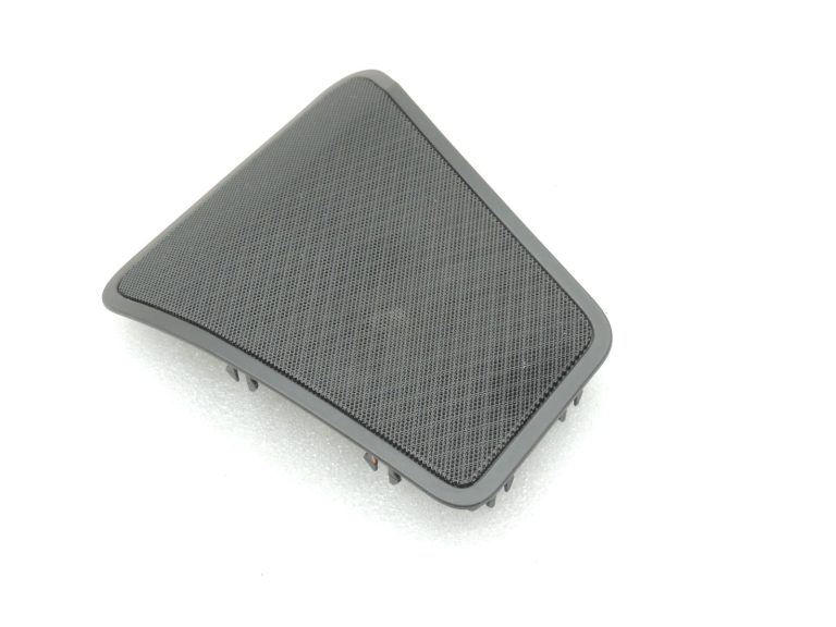 Oriģinālais BMW 5. sērijas F10 aizmugurējā labās daļas plaukta skaļruņa pārsegs melns 51469127920