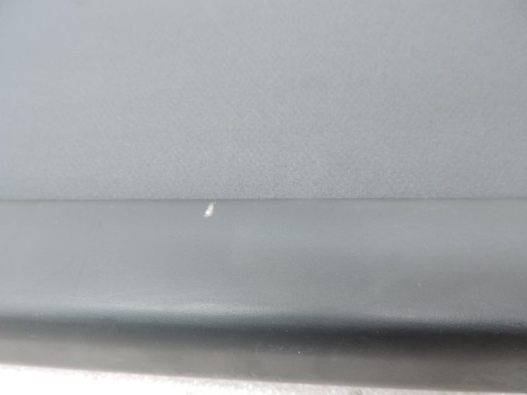 Oriģināls 2002-2007 Toyota Corolla E12 Station wagon nodalījuma pārsegs rullis