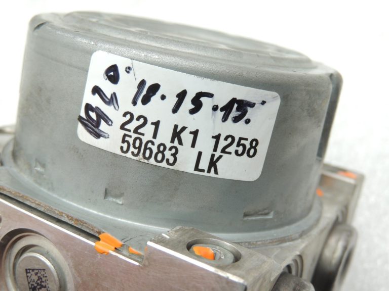 Oriģinālais BMW F20 F21 F22 F22 F30 F31 DSC vadības bloks ABS hidrauliskais bloks 6881177