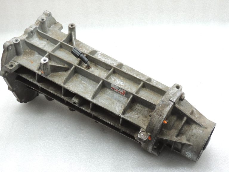Suzuki Grand Vitara II JB627 2WD pārnesumkārbas pagarinājums 29511-66J50 29141-66J50