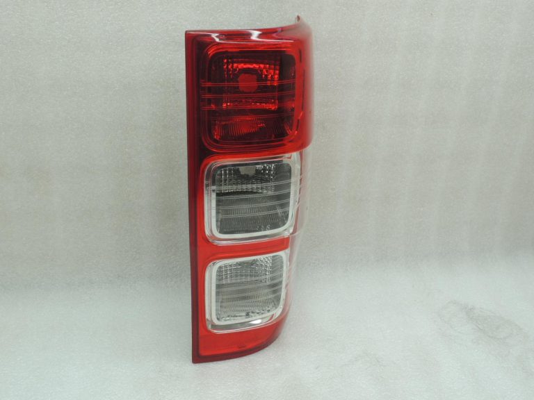 Ford Ranger P375 TKE aizmugurējais lukturis pa labi EB3B-13404-LA DEPO