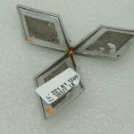 Mitsubishi Pajero V7 radiatora režģa emblēmas logo MN117248