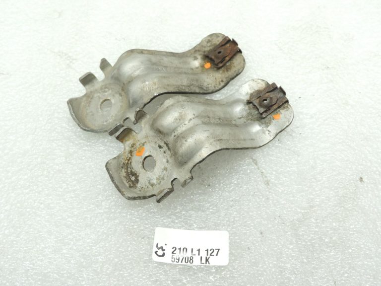 Oriģinālā BMW F20 F21 F21 F22 F22 F30 F31 F34 Dzinēja nodalījuma aizsarga kronšteinu komplekts 7241820