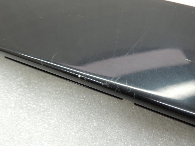 Volvo V60 I B-statnes durvju apdare pa kreisi 30784001