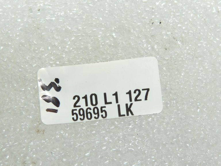 Oriģinālā BMW F20 F20 F21 F22 F22 F30 F31 F34 dīzeļdegvielas B47 izplūdes kolektora EGR caurule