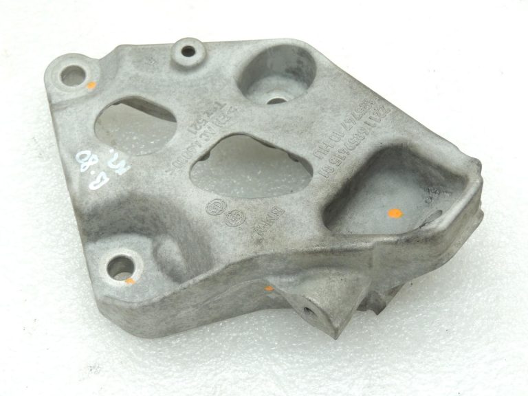 Oriģinālais BMW F20 F21 F22 F22 F30 F31 F34 dīzeļdzinējs B47 Dzinēja stiprinājums pa kreisi 22116859415