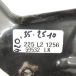 Mitsubishi Pajero V6 V7 V8 V8 V9 Gaisa filtra kastes kronšteins MR404742