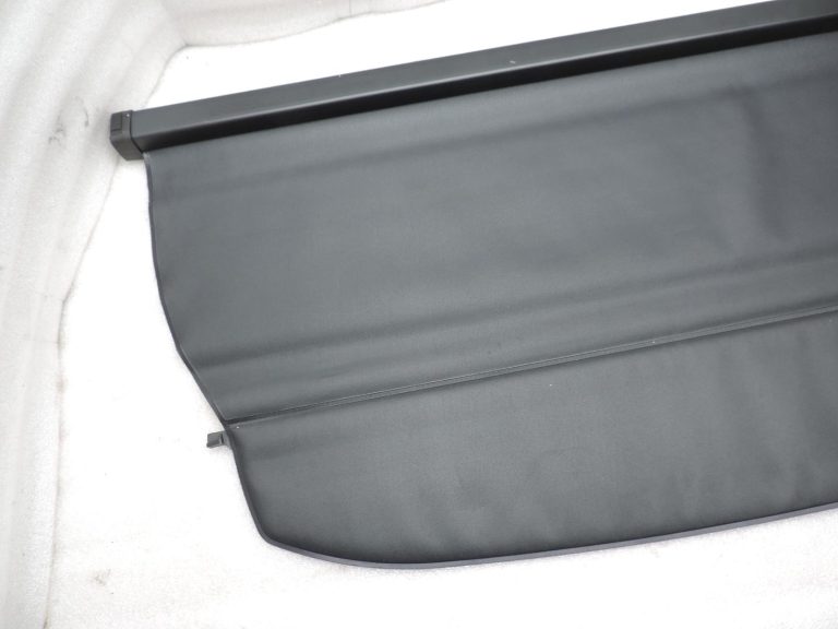Oriģināls 2002-2007 Toyota Corolla E12 Station wagon nodalījuma pārsegs rullis