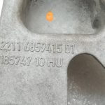 Oriģinālais BMW F20 F21 F22 F22 F30 F31 F34 dīzeļdzinējs B47 Dzinēja stiprinājums pa kreisi 22116859415