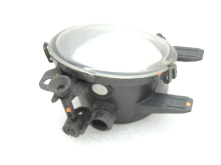 Oriģinālā BMW F20 F21 F22 F22 F30 F31 F34 Priekšējais kreisais miglas lukturis 63177248911