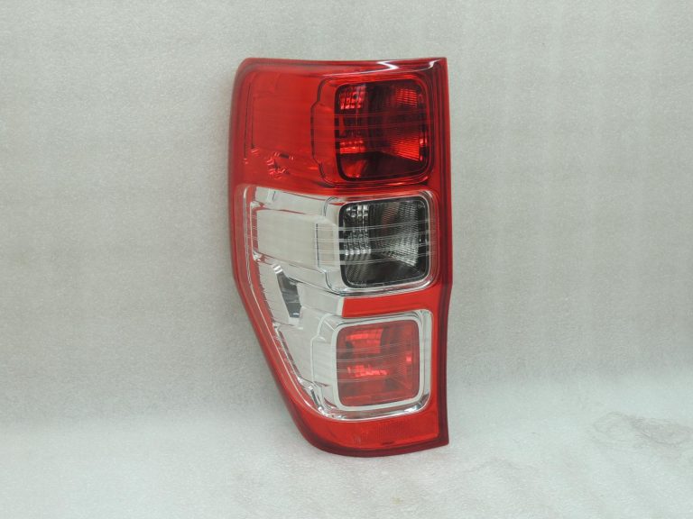 Ford Ranger P375 TKE aizmugurējais kreisais lukturis EB3B-13405-MA DEPO
