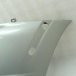 Mitsubishi Pajero V68W V64W V65W Aizmugurējā bampera stūris MR437305