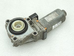 BMW X3 E83 E53 E70 Pārnesumkārbas ATC400 pārnesumkārbas servopiedziņa 7528559