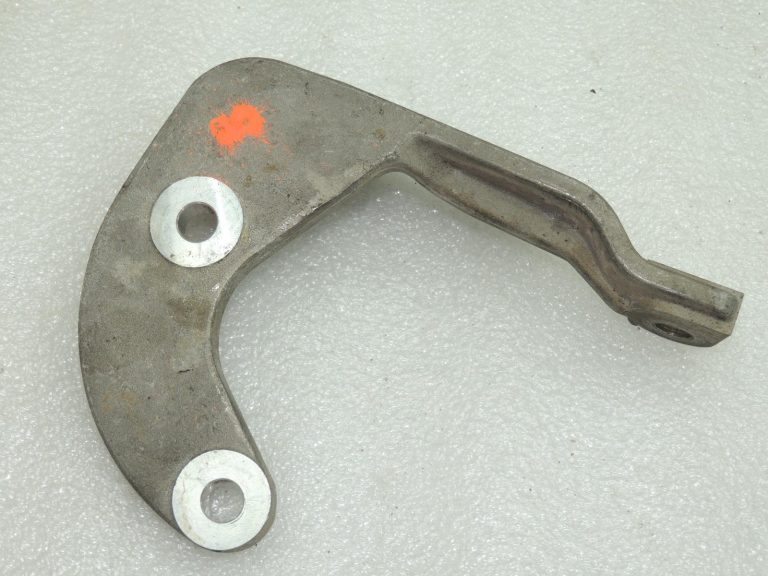 DACIA Duster I (H79) 4×4 balsta kronšteins 8200991067 OEM
