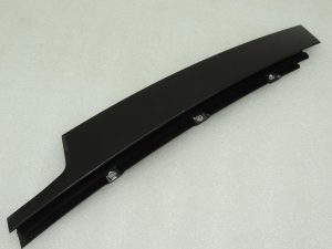 Volvo V60 I B-statnes durvju apdare pa labi 30784000
