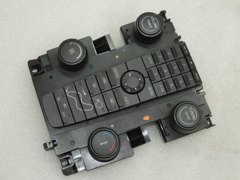 Volvo V50 klimata kontroles panelis 30782568