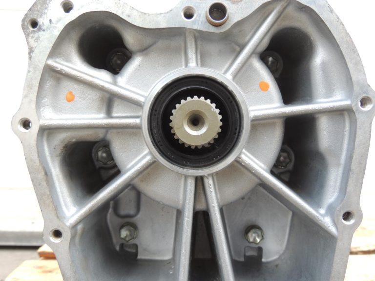 Suzuki Grand Vitara II JB627 Automātiskā transmisija 2100064JH0
