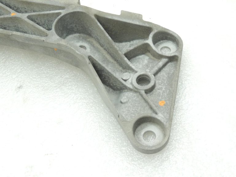 Oriģinālā BMW F20 F21 F22 F22 F30 F31 F34 pārnesumkārbas tilta pārnesumkārbas stiprinājums 22316859417