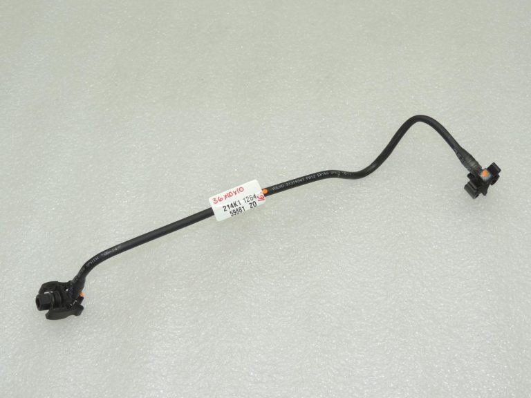 Oriģināla Volvo V40 S60 V60 D2 1.6D radiatora ventilācijas šļūtene 31319347