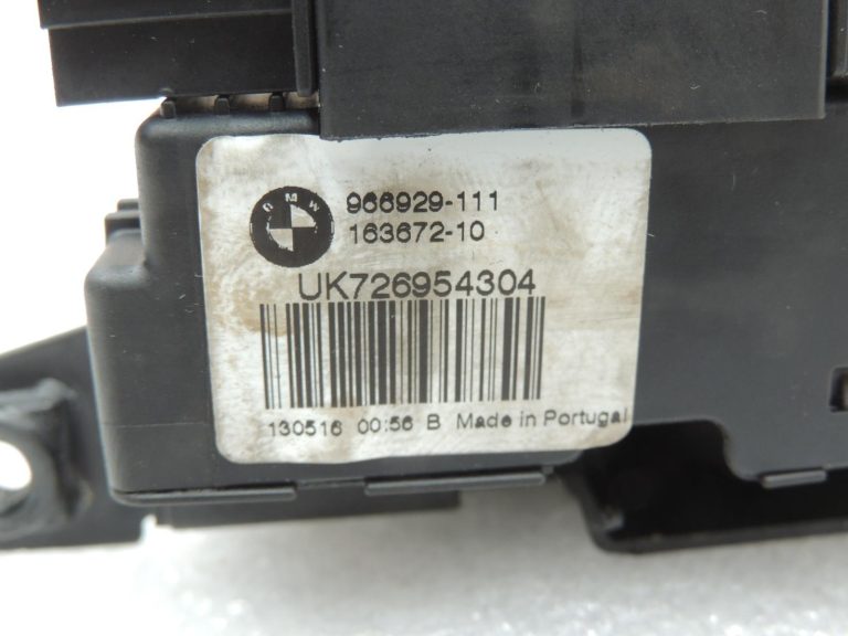Oriģinālā BMW F31 F07 F10 F10 F01 F15 F01 aizmugurējo durvju slēdzene 7269543 51247269543