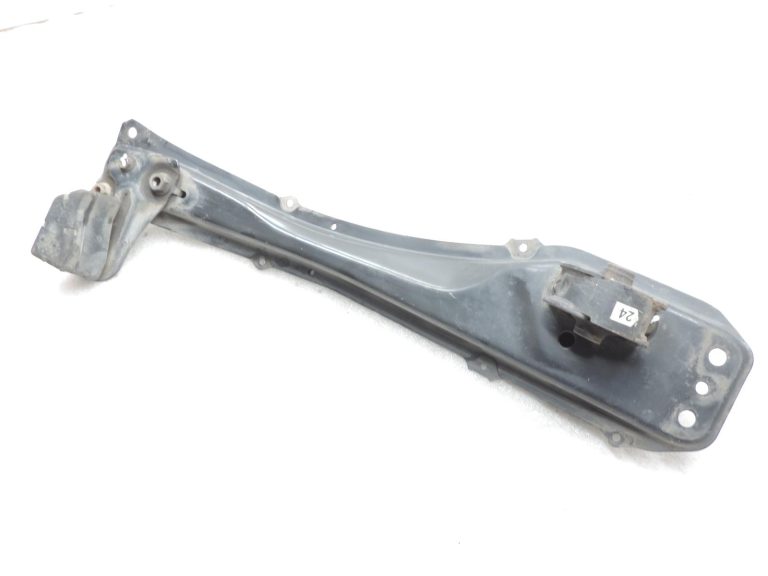Oriģinālā 2004-2009 Toyota Corolla Verso AR10 motora stiprinājuma šķērssijas konstrukcija
