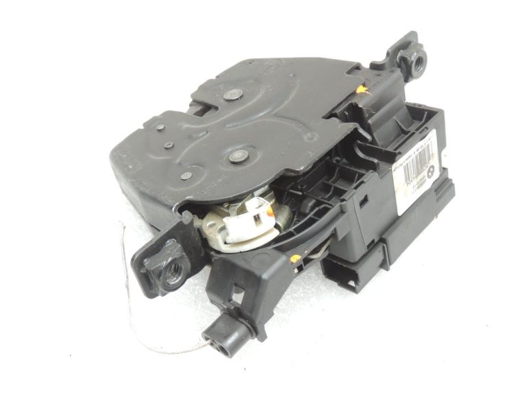 Oriģinālā BMW F31 F07 F10 F10 F01 F15 F01 aizmugurējo durvju slēdzene 7269543 51247269543