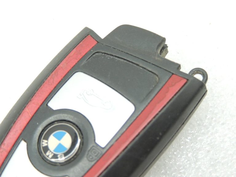 Oriģinālā BMW F30 F31 F32 F32 F34 F33 F33 F36 F20 aizdedzes atslēgas karte 434 MHz