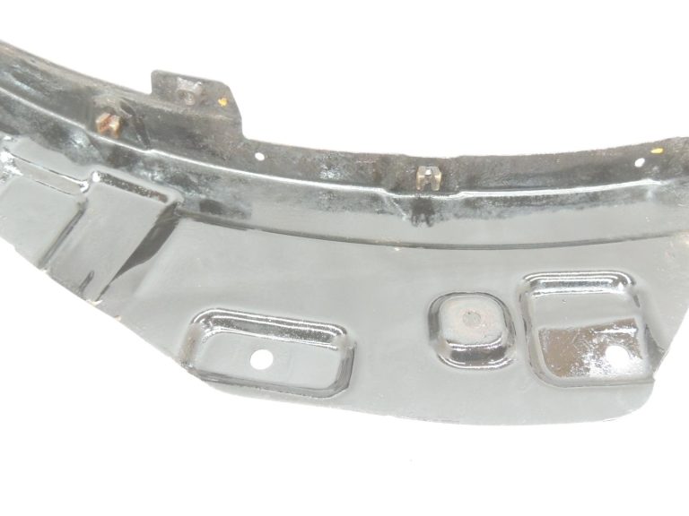 Mitsubishi Pajero V7 aizmugurējā bampera pastiprinātājs, labais MR437372