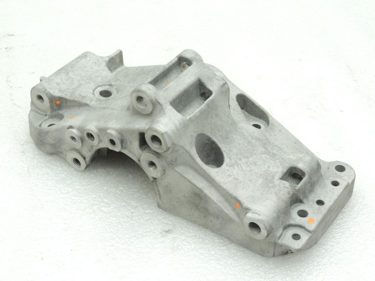 OEM BMW F20 F21 F21 F22 F22 F30 F31 F34 B47 Bloka kronšteins Bloka kronšteins 11167619250