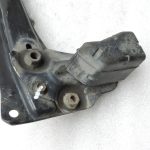 Oriģinālā 2004-2009 Toyota Corolla Verso AR10 motora stiprinājuma šķērssijas konstrukcija