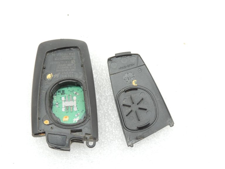 Oriģinālā BMW F30 F31 F32 F32 F34 F33 F33 F36 F20 aizdedzes atslēgas karte 434 MHz